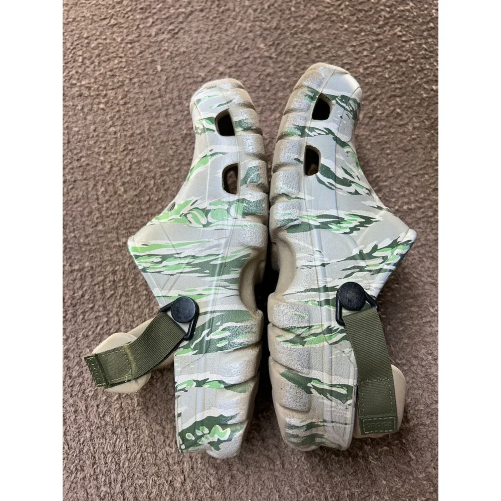 Crocs Classic All-Terrain Clogs Tiger Stripe Camo Green Tan Mens 5 Womens 7